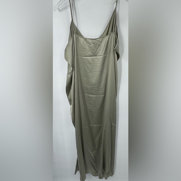 SKIMS Sandwashed Stretched Silk Sleep Slip B2711 - Picture 8 of 8